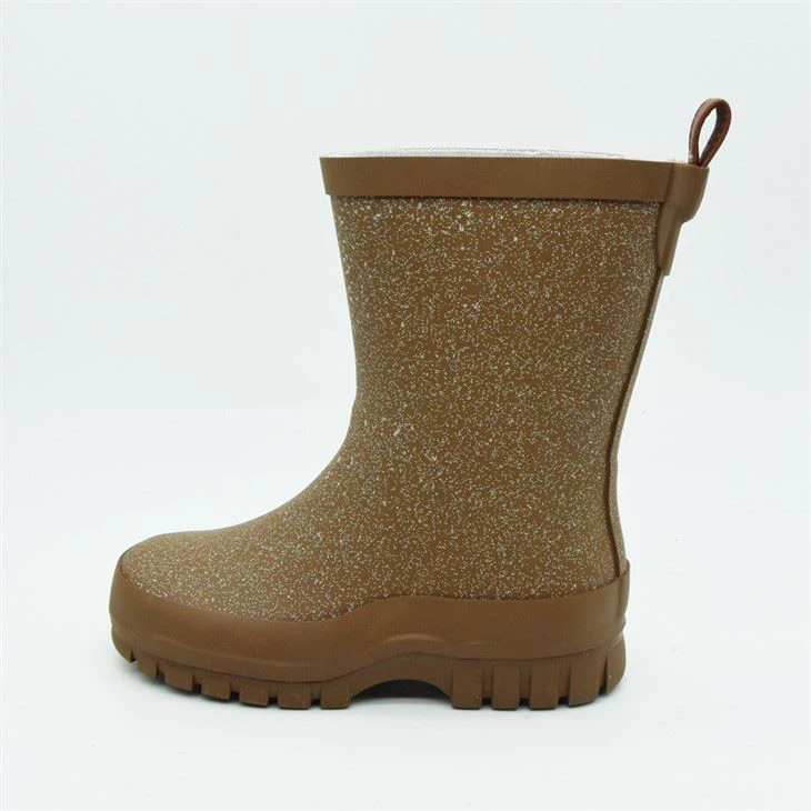 מגפי גומי של ילד